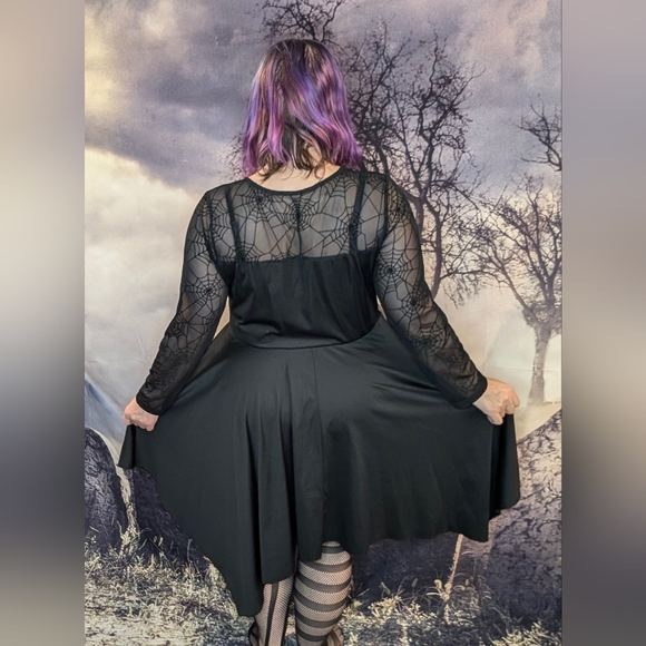 Gothic pixie hem dress with spider web mesh sleeves and neckline size 1XL - Picture 3 of 5